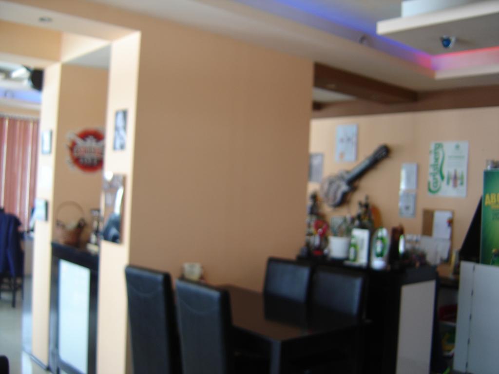 Central Park Family Hotel Kavarna Kültér fotó