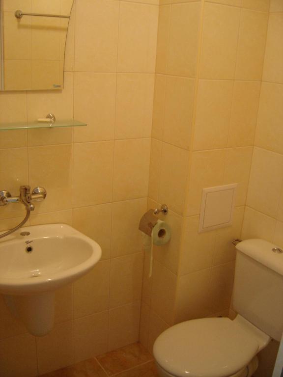 Central Park Family Hotel Kavarna Szoba fotó